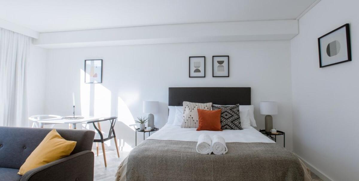 Stylish, Modern, Walk To Restaurants And Cbd Apartment Cape Town Exterior photo